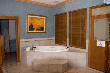 Charnwood In 4*